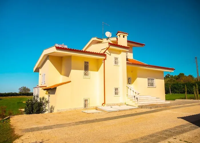 Apartment Faros Angelochori *